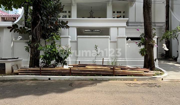 FOR SALE MEGA KUNINGAN RUMAH MEWAH EXCLUSIVE TURUN HARGA JUAL CEPAT