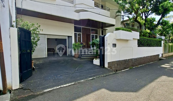 FOR SALE KEBAYORAN BARU THROUGH HANG LEKIR WIDE STREET NEAR SENAYAN CITY