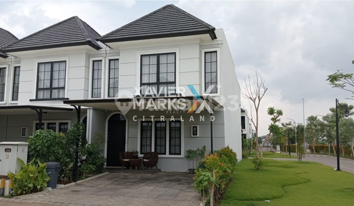 Rumah Mansion Nine Bangunan Minimalis Ciamik 1