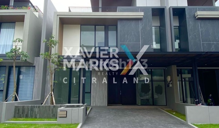 Rumah 3 lantai di Citraland Distric 9, Surabaya 2