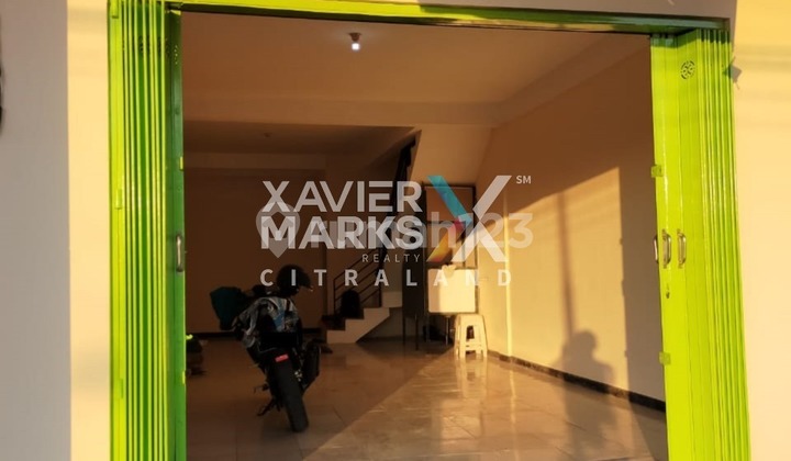 For Sale: Gunung Anyar Shop House with Spacious Parking Lot