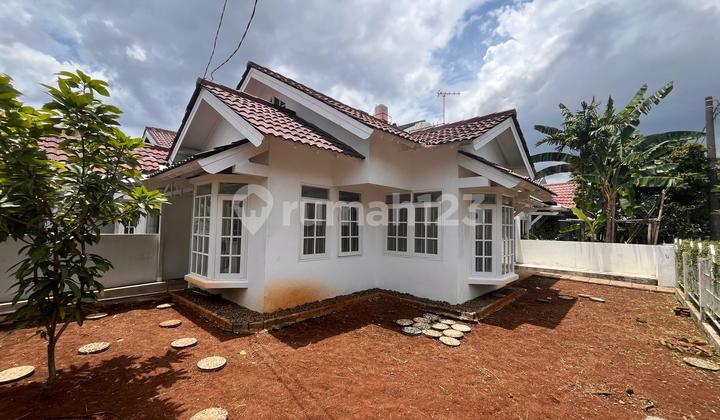 Dijual Rumah di Bintaro Sektor 5 Tangerang Selatan Dijual Rumah di Bintaro Sektor 5 Tangerang Selatan