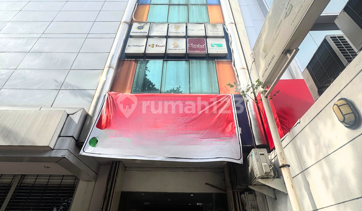 Dijual Ruko di Jl Melawai. Kebayoran Baru. Jakarta Selatan