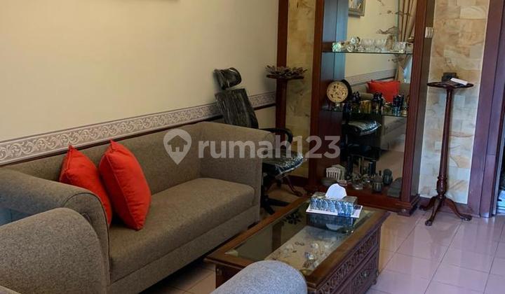 Dijual Rumah di Perumahan Raffles Hills Cibubur 2