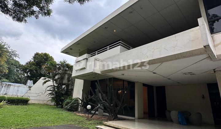 Dijual Rumah di Pattimura. Kebayoran Baru. Jakarta Selatan