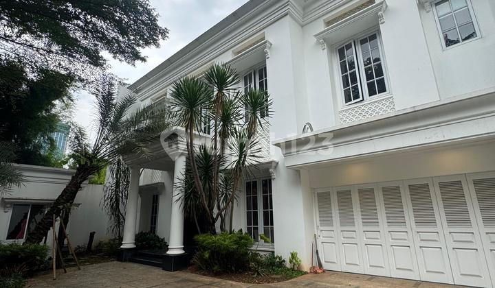 Dijual Rumah di Pondok Indah. Jakarta Selatan