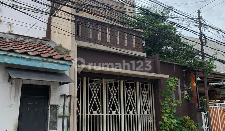 Dijual Rumah di Kampung Melayu. Tebet Jakarta Selatan