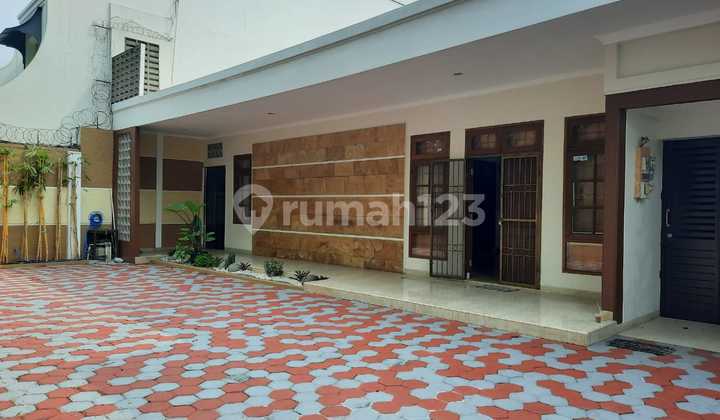 For Sale House in Panglima Polim, Kebayoran Baru, South Jakarta For Sale House in Panglima Polim, Kebayoran Baru, South Jakarta