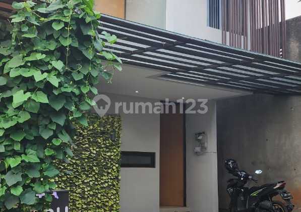 Dijual Rumah di Bintaro Tangerang Selatan Dijual Rumah di Bintaro Tangerang Selatan