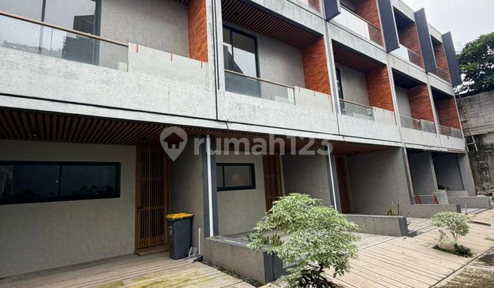 Dijual 3 Unit Town House Brand New Dalam Cluster di Bangka Jakarta Selatan