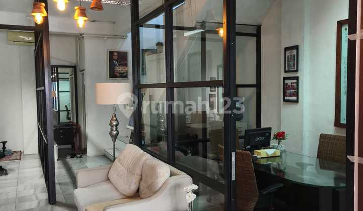 Disewa Ruko Lokasi Strategis Di Jl. Radio Dalam Raya, Gandaria Utara, Jakarta Selatan