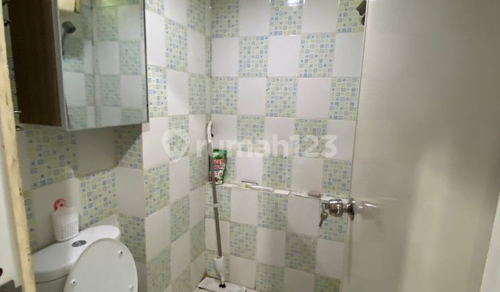 The green pramuka city apartment unit studio bagus full furnished tower lama baca deskripsi  2