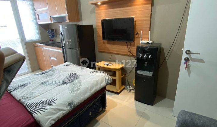 The Green Pramuka Apartement Furnished Studio Bagus 2