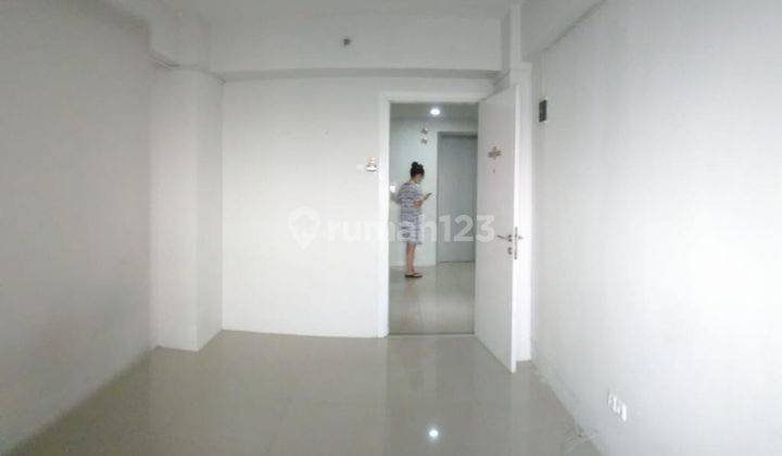 Apartmen Green Pramuka City 1 BR Unfurnished 1