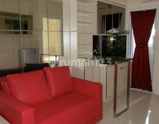 Green Pramuka Apartment 2 BR Furnished Chrysant