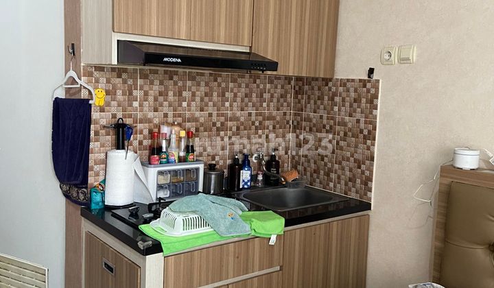 Studio Full Furnish Di Green Pramuka Residence Bagus 2