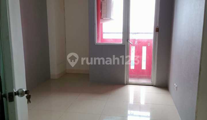 Green Pramuka Residence studio unit empty read description