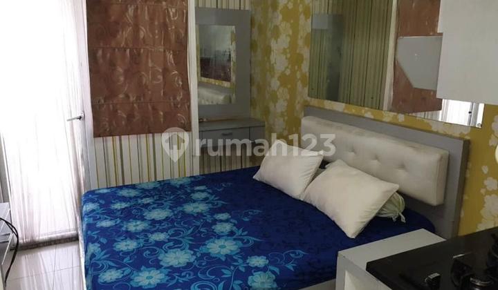 The green apartment pramuka city unit studio furnish 