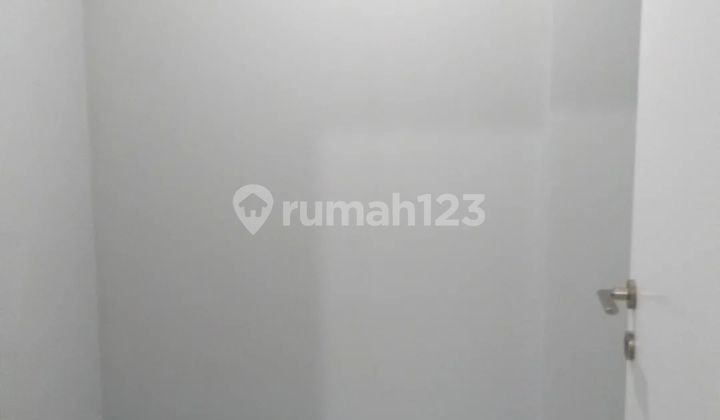 Green pramuka apartment residence unit studio nice cheap