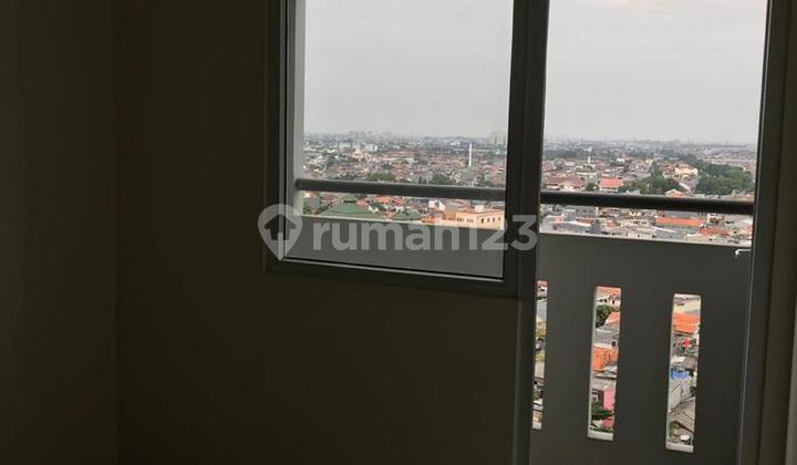 For Rent 2BR Empty Apartment Cheap Tower Mall at Green Pramuka City