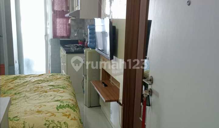 The Green Pramuka Residence Second Setudio Unit Bagus  1