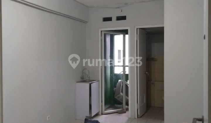 Green pramuka apartment residence unit studio nice cheap Green pramuka apartment residence unit studio nice cheap