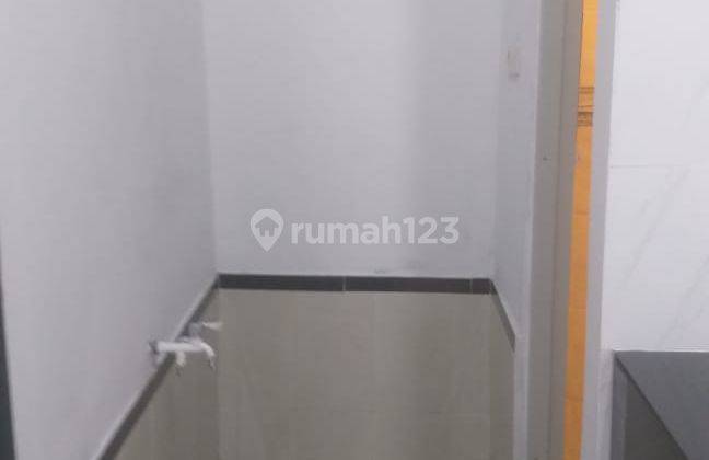 Jual Rumah Greenara Residence Harapan Indah Semi Renov 2