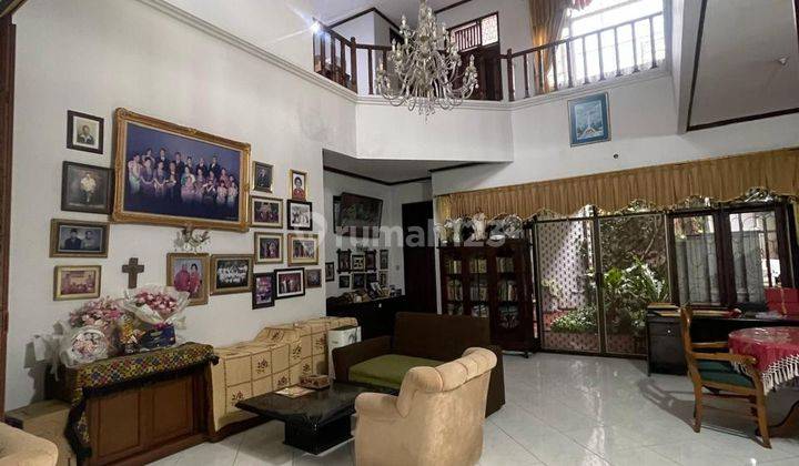 Rumah Disewakan untuk Kantor atau Kegiatan Usaha 1