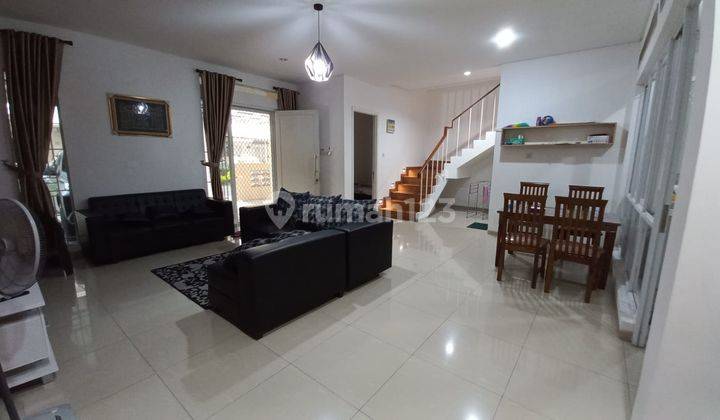 di Jual Rumah Daerah Ciputat Jakarta Selatan  2