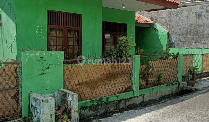 di Jual Rumah Daerah Pulomas Jakarta Timur 2