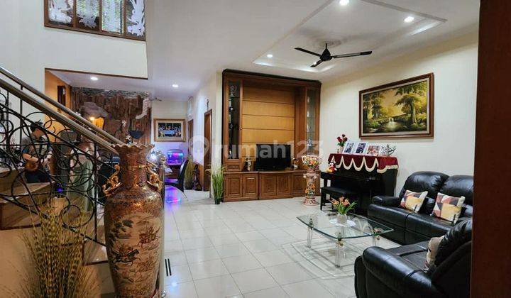 Rumah 2 Lantai Bagus SHM di Permata Buana Pulau Panjang, Jakarta Barat 2