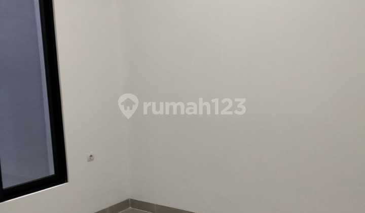 Jual Rumah baru Regensi Melati Mas 1 SHM 2