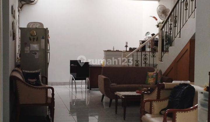 Rumah 2 Lantai Semi Furnished SHM di Pulau Sebaru, Jakarta Barat 1