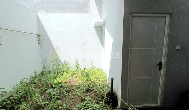 Rumah 2 Lantai Siap Huni Di Green Orchid, Malang 2