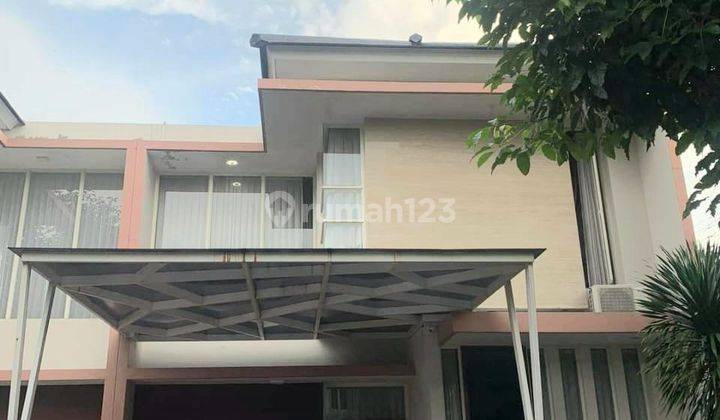 Rumah 2 Lantai Full Furnished di Permata Jingga, Malang 1