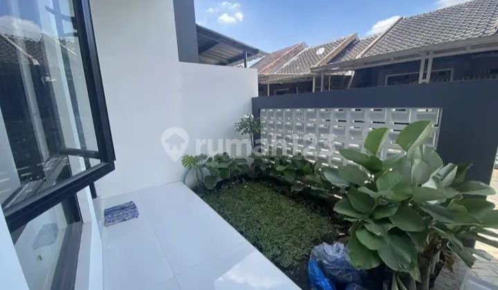 Beautiful 2-Storey House with Smart Door Lock in Cakalang, Malang 2