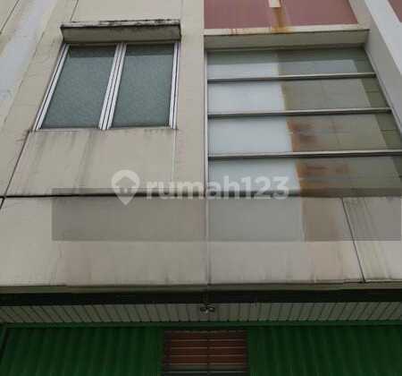 Jln Aries Utama, Komplek Ruko Aries, Taman Aries, Jakbar..Dijual Ruko 3 Lt, Kost an Karyawan, Parkiras Free, HGB.