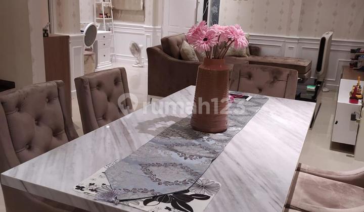 Casa Jardin, Cluster Fitonia, Daan Mogot, Jakbar..Dijual Rumah 2.5 Lantai, Hadap Selatan, Air Pam, Listrik 3500W, Semi Furnish.-K3z