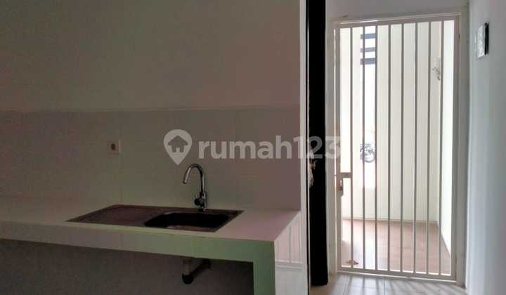 Citra 8, Kalideres, West Jakarta... For Sale: New House Never Occupied, 2.5 Floors, 3 Free AC Units, 3500w Electricity, Piped Water, PPJB Certificate. 2