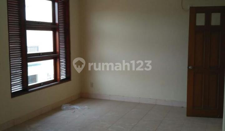 Citra 2, Pegadungan, Kalideres, Jakbar..Dijual Rumah 2 Lt, Listrik 7700W, Air Pam dan Sumur, Shm.-V.fl.yo