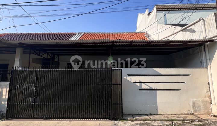 Kosambi Baru, Cengkareng, West Jakarta.. For Sale: 1.5-Story House, North Facing, Two-Car Road Row, 4400w Electricity, PAM Water, SHM. Kosambi Baru, Cengkareng, West Jakarta.. For Sale: 1.5-Story House, North Facing, Two-Car Road Row, 4400w Electricity, PAM Water, SHM.