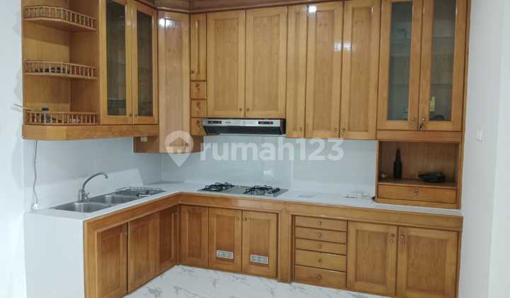 Citra 1, Kalideres, Jakbar..Dijual Rumah 2 Lt, Hadap Selatan, Row Jln 2 Mobil, Listrik 6000w, Air PAM, Kosongan, SHM.