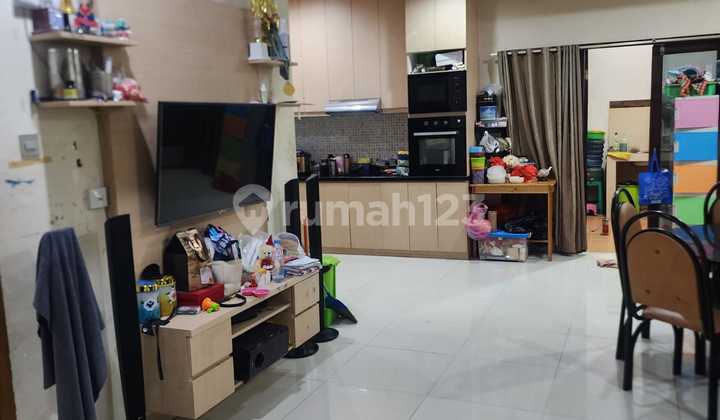 Puri Gardena, Pegadungan, Kalideres, Jakbar..Dijual Rumah di Boulevard, 2 Lantai, Bisa utk Usaha, Hadap Barat, SHM.