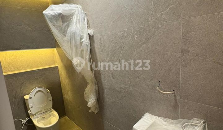 Citra 3, Pegadungan, Kalideres, Jakbar..Dijual Cepat Rumah Baru 2 Lantai, Hadap Tenggara, Row Jalan 2.5 Mobil, PLN 3500W, Air Pam, Shm.-Doy