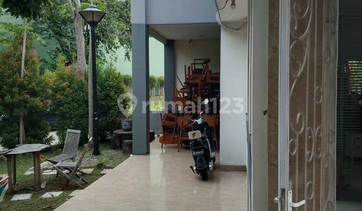 Golf Lake, Cengkareng, Jakbar..Dijual Rumah Hoek 2 Lantai, Air Pam, Ada Kelebihan Tanah Disamping Dgn Ukuran 3X15. - D0