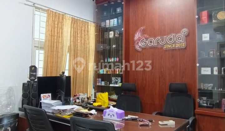 Park Residence, Taman Surya, Pegadungan, Kalideres, Jakbar..Dijual Rumah 2 LT, Hadap Utara, Listrik 11000W, Air Pam, SHM On Hand.-Th9 2