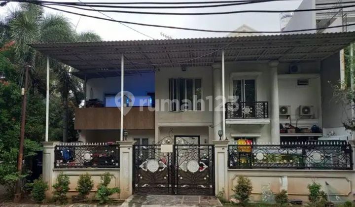 Dijual Rumah Hoek 2 Lantai, PLN 4400w, Air PAM, SHM 2 Sertifikat di Citra 2 Ext, Jakbar 1