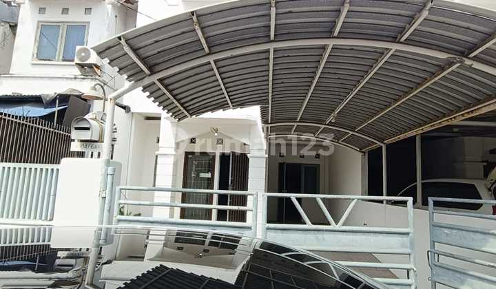 Taman Surya 5, Jakbar.. Dijual Rumah 2.5 Lt, Hadap Barat Daya, Row Jln 3 Mbl, PLN 3500W, Air Pam Taman Surya 5, Jakbar.. Dijual Rumah 2.5 Lt, Hadap Barat Daya, Row Jln 3 Mbl, PLN 3500W, Air Pam