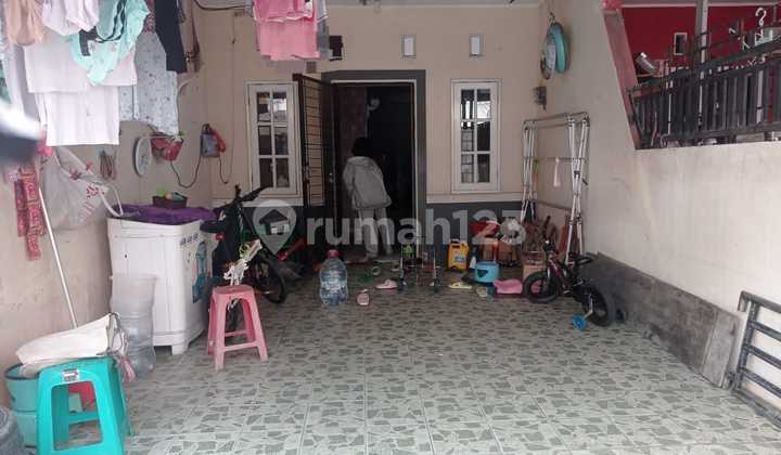 Perumahan Arcadia, Batu Ceper, Tgr..Dijual Rumah 2.5 Lantai, Hadap Selatan, Row Jalan 2 Mobil, SHM. 2