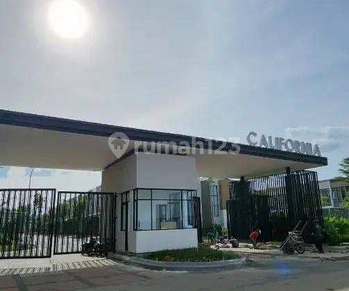 Dijual Rumah 2 Lantai di Pik 2 Cluster California mp.f.lz.1024 2